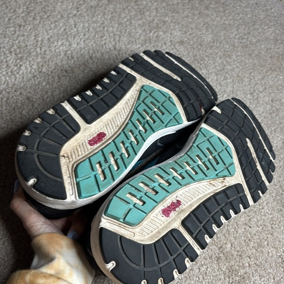 Brooks Ariel 20 Men's Black and Blue Running Shoes size 11 - Picture 7 of 11